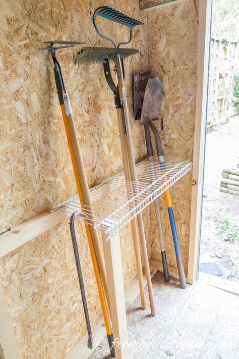 7 Clever Wire Shelving Hacks That Will Get You Organized | If you are looking for some DIY wire shelving hacks that are easy and inexpensive, this list of organization ideas will help you to repurpose those wire shelves. Garden Tool Storage Ideas, Tool Shed Organizing, Tool Storage Ideas, Garden Tool Rack, Garden Tool Organization, Shed Organization, Yard Tools, Garden Tool Storage, Ideas Hogar