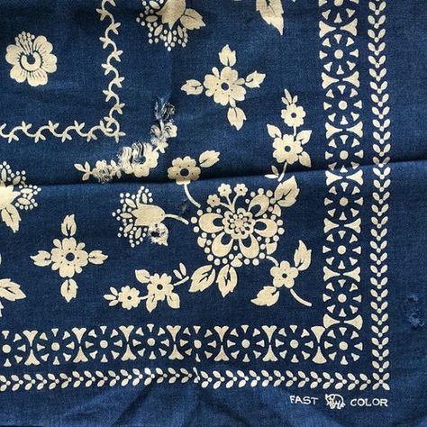 Navy trunk down floral print. #bandanna #elephant #trunkdown Vintage Bandana, Indigo Prints, Bandana Design, Bandana Styles, Bandana Scarf, Pocket Squares, Scarf Design, Bandana Print, Vintage Scarf