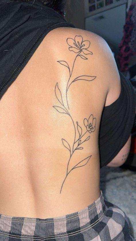 Cute Rib Cage Tattoos For Women, Cute Rib Cage Tattoos, Rib Cage Tattoos For Women, Flower Back Tattoo, Rib Cage Tattoos, Cage Tattoos, Ribcage Tattoo, Flower Tattoo Back, Rib Cage