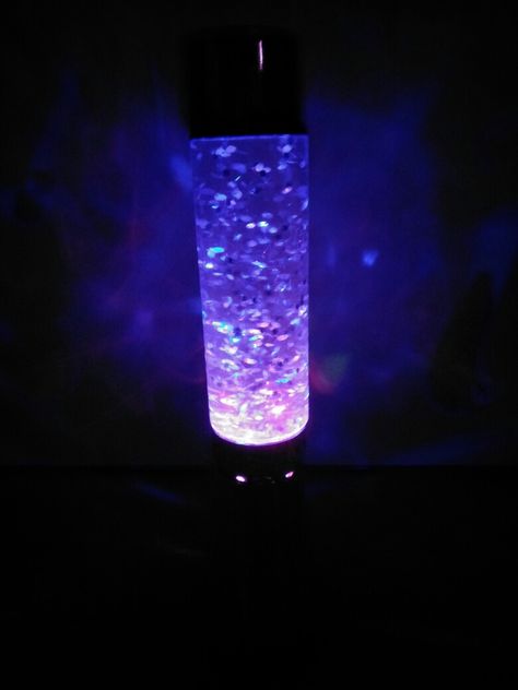 A glitter lamp Glitter Lamps, Glitter Lava Lamp, Purple Lava Lamp, Cool Lava Lamps, Glitter Lamp, Lava Lamps, Diy Lighting, Lava Lamp, Rush