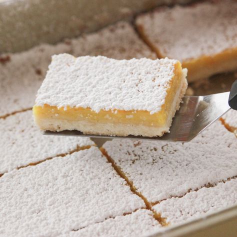 The Pioneer Woman Recipes, Pioneer Woman Desserts, Orange Bars, Best Summer Desserts, Citrus Recipes, Lemon Bars Recipe, Southern Desserts, Food Network Canada, Pioneer Woman Recipes