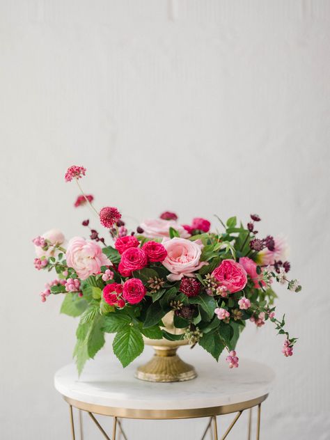 Pink Bday, Pink Flower Arrangements, Rose Floral Arrangements, Rose Flower Arrangements, Low Centerpieces, Pedestal Vase, Flower Vase Arrangements, Memorial Flowers, Flower Arrangements Simple