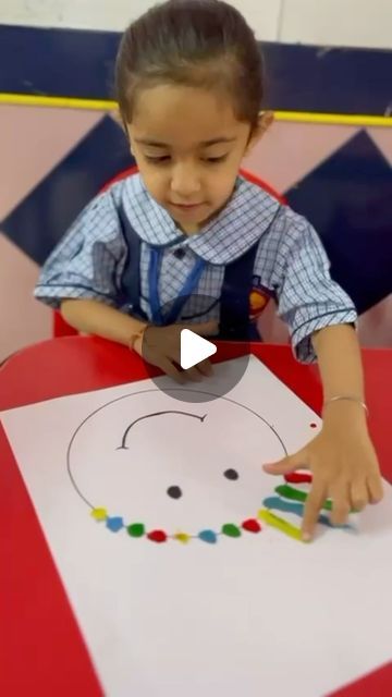 GNPS Punjabi  Bagh on Instagram: "“Happiness is seeing the smile on a child’s face as they learn.. 🤗🤗” Activity of Spreading Happiness 🤗✌️" My Face Activities For Toddlers, Activity For Pre Nursery, Make A Face Activity For Kids, 2024 Happiness, Smile Craft, Circle Activity, Circle Activities, Art And Craft For Kids, Playgroup Activities