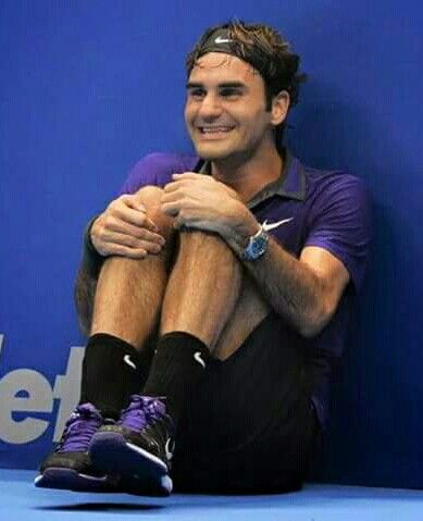 Love his personality Roger Fedrer, Tennis Funny, Tennis Pictures, Collateral Beauty, Tennis Aesthetic, Tennis Quotes, Tennis Legends, Tennis World, Rafa Nadal