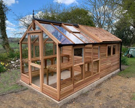 Shed Greenhouse Combo, Serre Diy, Greenhouse Shed Combo, Shed Greenhouse, Space Garden, Wood Shed Plans, Greenhouse Shed, Small Sheds, Diy Shed Plans