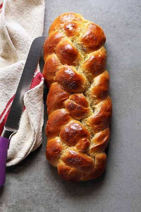 Challah Bread Recipes, Bigger Bolder Baking, Challah Bread, Food Time, King Food, Gateaux Cake, Cooking For Beginners, Yeast Breads, King Arthur Flour