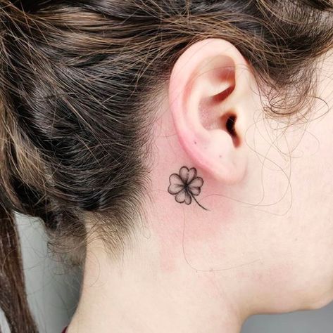 Awesome Irish Tattoos To Celebrate Your Celtic Heritage - Tattoo Stylist Shamrock Tattoo Behind Ear, Four Leaf Clover Tattoo Behind Ear, Small Shamrock Tattoo, Leprechaun Tattoos, Shamrock Tattoo, Leaf Clover Tattoo, Symbols Of Strength Tattoos, Four Leaf Clover Tattoo, Clover Tattoo