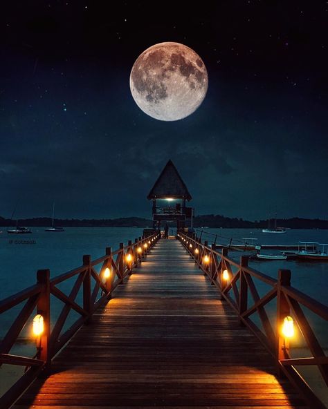 Dotz Soh on Instagram: “there’s something magical on a full moon night ✨🌄🌄🌌🌠✨ #singapore #fullmoon . . big thanks to @beaches_n_resorts @bestplaces_togo…” Beautiful Moon Pictures, Night Sky Moon, Full Moon Night, Moon Images, Shoot The Moon, Sky Moon, Moon Pictures, Moon Painting, Moon Photography