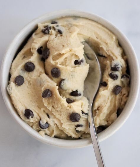 Small Batch Edible Cookie Dough Cookie Dough Dip Healthy, Cookie Dough For One, Chickpea Cookie Dough, Small Batch Cookies, Cookie Dough To Eat, Edible Cookie Dough Recipe, Chickpea Cookies, Protein Cookie Dough, Cookie Dough Recipe