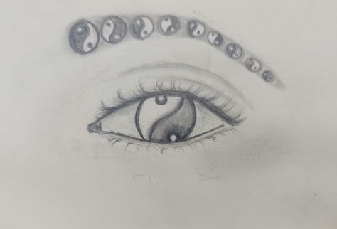 Yin Yang Sketch Drawings, Third Eye Drawing, Yin Yang Drawing, Spiral Drawing, Yin Yang Tattoos, Ball Drawing, Ying Yang, Art Inspiration Drawing, Eye Drawing