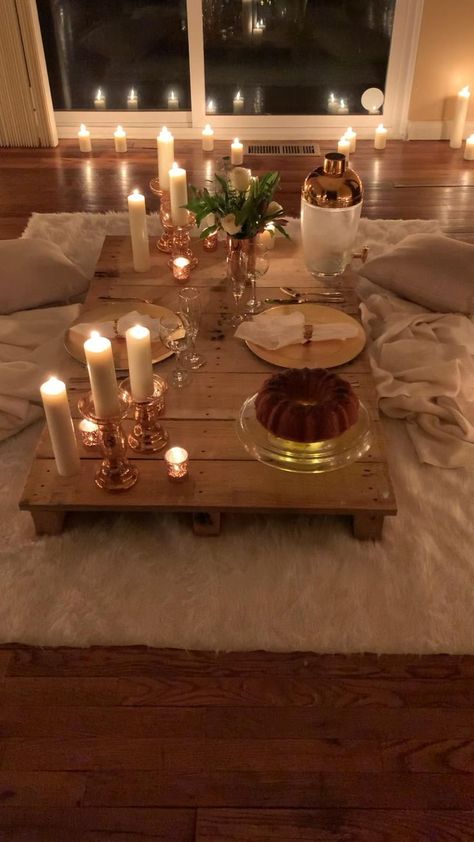 Date night at home | Romantic dinner decoration, Romantic date night ideas, Dinner decoration Date Night Decor, Romantic Home Dates, Romantic Dinner Setting, Romantic Room Surprise, Romantic Dinner Decoration, Romantic Room Decoration, Date Night At Home, Romantic Date Night Ideas, Date Night Dinners