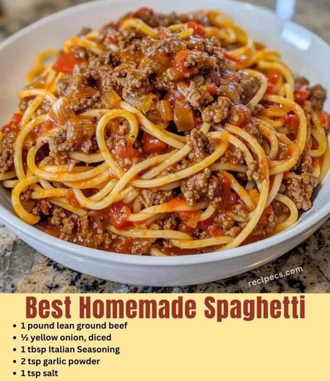 Easy Family Recipes Crock Pot Spaghetti, Beef Ideas, Meatballs Recipes, Pasta Noodle Recipe, Easy Spaghetti, Homemade Spaghetti, Creative Recipes, Fall Foods, Comfort Dishes