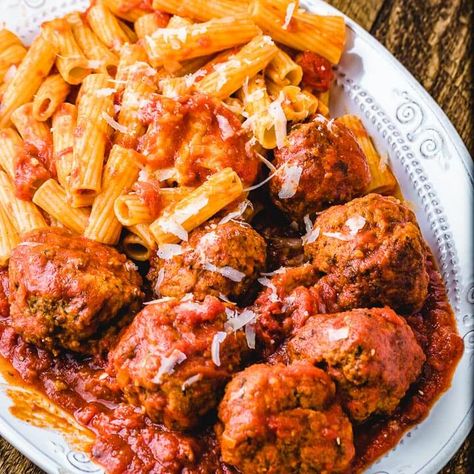 New York Style Italian Recipes - Full List - Sip and Feast Authentic Italian Meatballs, Meatballs Pasta, Sip And Feast, Italian Meatball, Sunday Sauce, Meatball Recipe, Italian Meatballs, Homemade Tomato Sauce, Sunday Dinner