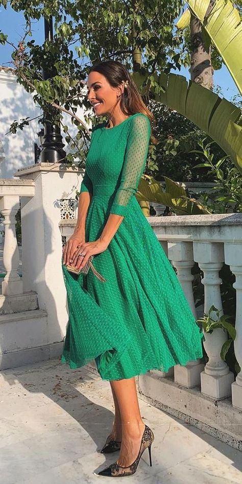 21 Gorgeous Fall Wedding Guest Dresses ❤  fall wedding guest dresses tea length with sleeves modest green rosio osorno ❤ #weddingdresses November Wedding Guest Outfits, Fall Wedding Guest Dresses, Wedding Guest Outfit Fall, Wedding Guest Outfit Summer Casual, Wedding Dress Guide, Fall Wedding Guest, Fall Wedding Guest Dress, Summer Wedding Guests, Dress Wedding Guest