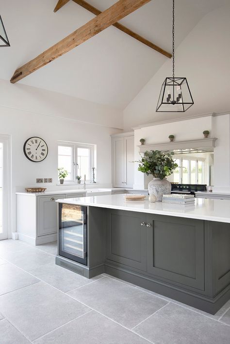 Kitchen With Dark Grey Floor, Kitchen With Grey Tile Floor, Grey Tiled Kitchen, Kitchen Grey Floor Tiles, White Kitchen Grey Floor, Grey Tiles Kitchen, Kitchen With Grey Floor, Kitchen Grey Floor, Grey Stone Floor