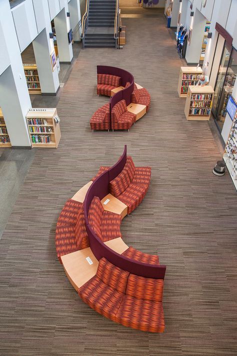 Public Lounge Design, Airport Interior Design, Library Seating Area, Curved Lounge, Library Lounge, Public Library Design, Library Seating, Library Space, Lectures Room