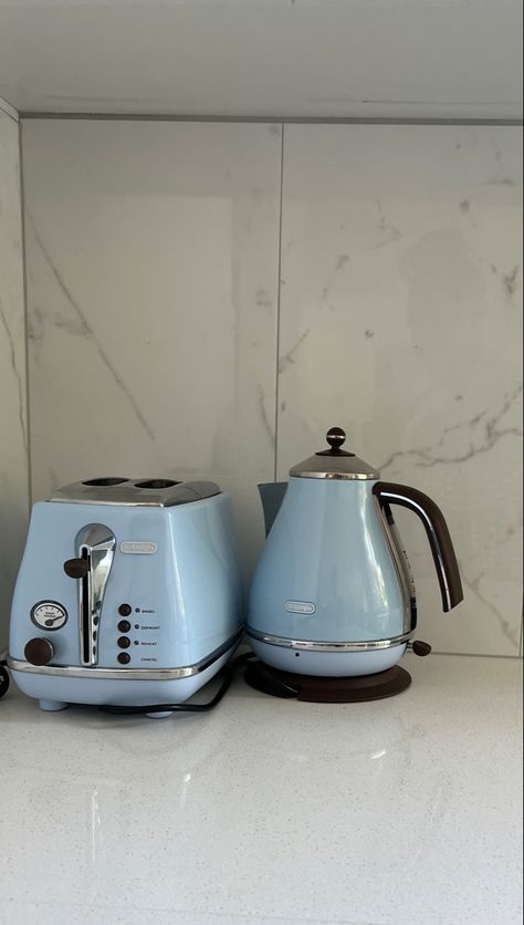 Cute Electric Kettle, Electric Kettle Aesthetic, Tea Kettle Aesthetic, Cute Tea Kettle, Blue Aesthic, Cute Kettle, Blue Kettle, Blue Toaster, Blue Kitchen Utensils