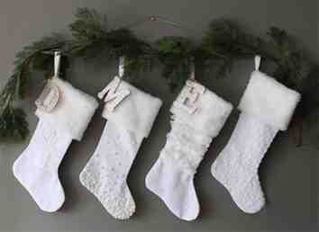 Stockings With Initials Letters, Stocking Display, Diy Christmas Stockings, Hanging Christmas Stockings, Chirstmas Decor, Diy Stockings, Christmas Stockings Diy, Stocking Hanger, Hanging Stockings