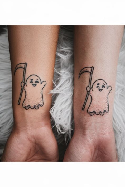 81 Creative Friends-Inspired Tattoo Design Ideas You’ll Love Cute Small Matching Tattoos, Funny Friendship Tattoos, Unique Friendship Tattoos, Tiny Matching Tattoos, Tattoos For 2, Story Show, Friends Tattoo, Small Matching Tattoos, Matching Best Friend Tattoos