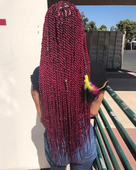 Burgundy Senegalese twists Colorful Senegalese Twist, Red Sengelese Twist, Senegalese Twist Hairstyles Medium Long, Burgundy Twist Braids, Sengelese Twist With Color, Burgundy Protective Styles, Burgundy Island Twist, Burgundy Senegalese Twist, Senegalese Twist Braids Medium