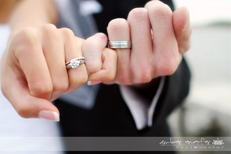 Pinky promise showing off the wedding rings..precious! Wedding Picture Poses, Foto Tips, Bohol, Pinky Promise, Wedding Engagement Photos, Wedding Wishes, Wedding Shots, Wedding Pics, Wedding Poses