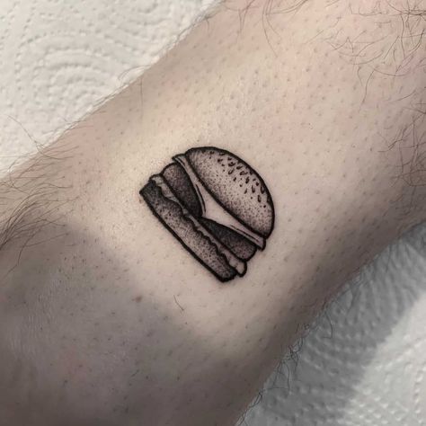 Mini burger tattoo design Pineapple Express Tattoo, Burger Tattoo Design, Bobs Burger Tattoo Ideas, Cheeseburger Tattoo, Hamburger Tattoo, Breakfast Tattoo, Burger Tattoo, Culinary Tattoos, Food Tattoo