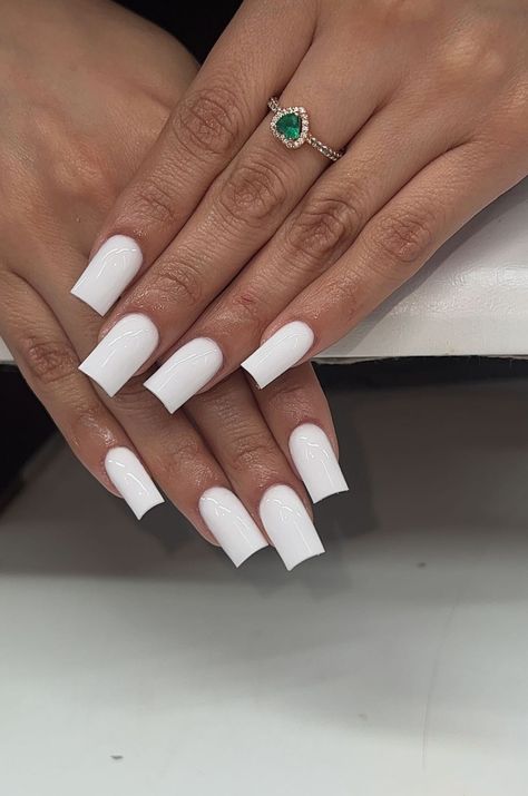 Plain Acrylic Nails, Italy Nails, Girl Therapy, Matte Nails Design, Colored Acrylic Nails, Girly Acrylic Nails, French Acrylic Nails, Classic Nails, Short Square Acrylic Nails