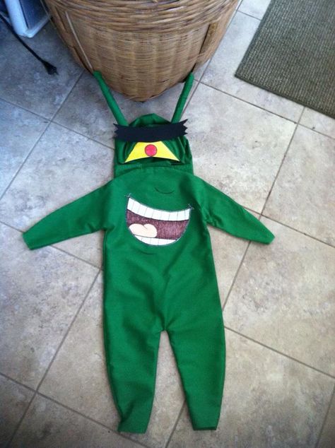 Plankton costume Halloween Costumes Spongebob, Plankton Costume, Spongebob Costume Ideas, Plankton Spongebob, Spongebob Halloween, Spongebob Costume, Spooky Birthday, Costume Diy, Sweet Boy