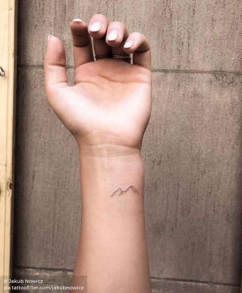 Mountain Tattoo On Wrist, Dainty Mountain Tattoo, Garden Buckets, Moutain Tattoos, Small Mountain Tattoo, Tattoo On Wrist, Mountain Tattoo Simple, Metal Buckets, Tato Minimal