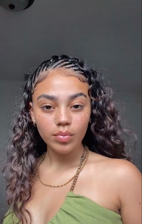 Hairstyles With Natural Hair Braids, Braided Curly Hairstyles Natural, Curly Hair Front Braids, Hispanic Braids, Braids In Front Curly Hair In Back, Half Braided Hairstyles Natural Hair, Half Braided Hairstyles Curly Hair, Braids For Hispanic Women, Braided Hairstyles Curly Hair