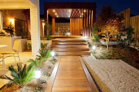 Wooden path Wood Walkway, Wood Path, Asian Interior Design, Patio Grande, Walkway Design, Asian Landscape, Cheap Pergola, Wooden Walkways, Big Backyard