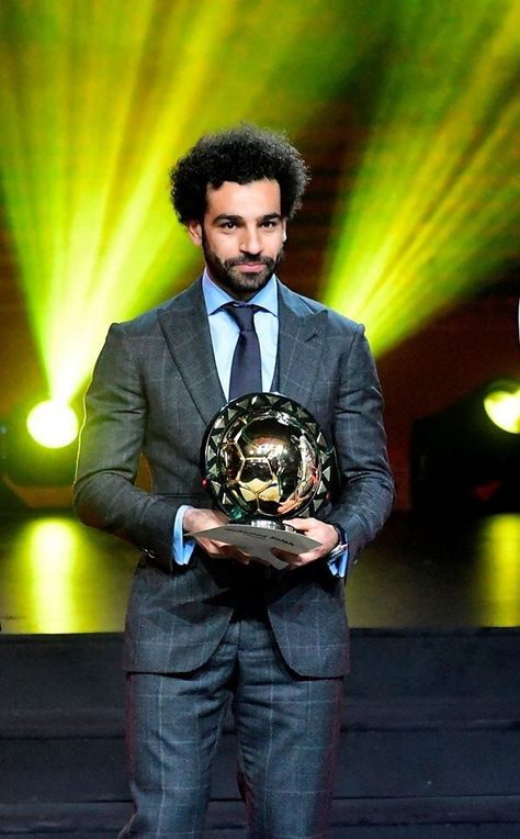 Egyptian king running down the wing Muhammed Salah, Mohamed Salah Liverpool, Liverpool Premier League, Liverpool Champions, Egyptian King, Salah Liverpool, Pierre-emerick Aubameyang, Egyptian Kings, Mo Salah