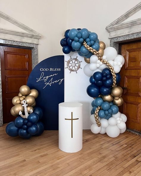 Nautical Theme Balloon Garland, Baptismal And Birthday Theme, Elegant Nautical Party Decor, Baby Boys Birthday Themes, Boys Communion Decor, Christianing Ideas Decor For Boy, Nautical Balloon Arch, Baptism Boy Theme, Baptism Boy Ideas