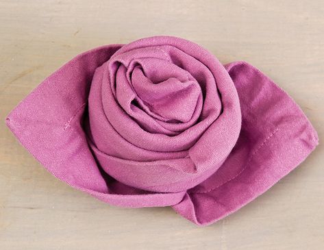 Rosette Napkin Fold, Valentine Tea, Tea Party Decorations, Napkin Folding, Seasonal Recipes, Seasoning Recipes, Afternoon Tea, Tea Time, Tablescapes