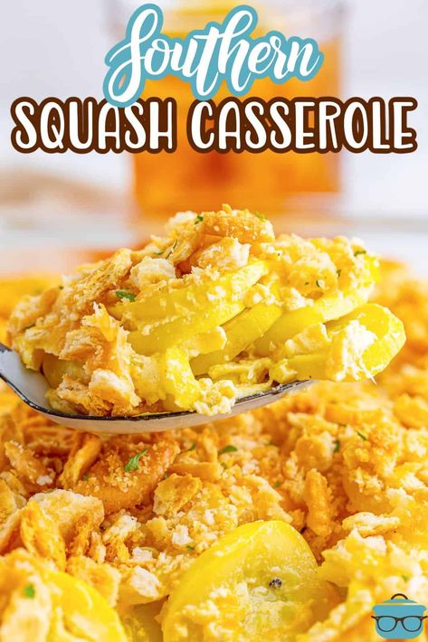 Squash Casserole - The Country Cook Cheesy Onions, Baked Yellow Squash, Southern Squash, Cooking Yellow Squash, Squash Dishes, Vegetable Casseroles, Southern Squash Casserole, Yellow Squash Casserole, Yellow Squash Recipes