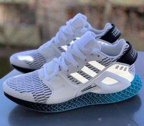 Athletic Shoes Outfit, Sneakers Outfit Casual, Sneaker Bar, Look Adidas, Sneakers Fashion Outfits, Adidas Running Shoes, Adidas Zx, Adidas Running, Adidas Samba Sneakers