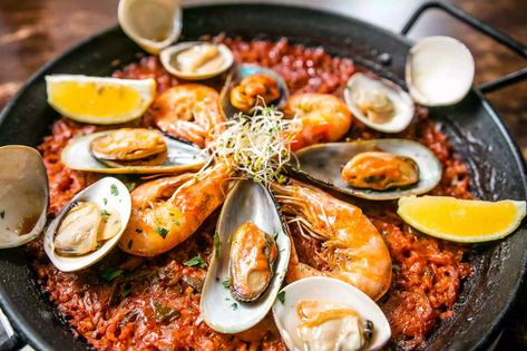 Paella For 2, Paella For Two, Paella Recipe For 2, Vacation Dinners, Paella Recipes, Spanish Seafood Paella, Chicken Paella, Special Meals, Grain Recipes