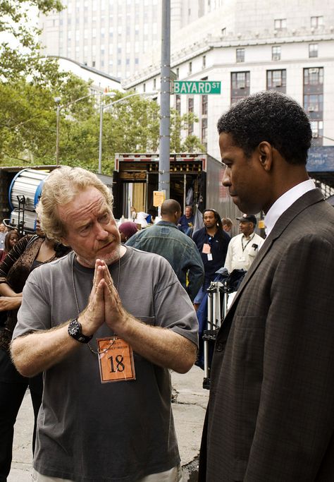 Ridley Scott & Denzel Washington on the set of "American Gangster" (2007) American Gangster, Movie Directors, Ridley Scott, Denzel Washington, Film Director, Classic Movies, Entertainment Industry, Film Movie, On Set