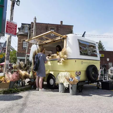 Mobile Flower Shop, Toronto Architecture, Sunday Love, Flower Truck, Boutique Decor, Flower Bar, Mobile Shop, Floral Shop, Fresh Cut