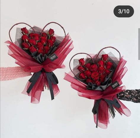 Rose San Valentino, Valentine Gifts Bouquet, Valentines Day Bouquet Ideas, Bouquet Of Flowers Valentines, Valentine Flowers Ideas, Valentine Gifts Flowers, Valentine’s Day Flower Arrangements, Valentine’s Day Floral Arrangements, Valentines Flowers Bouquet