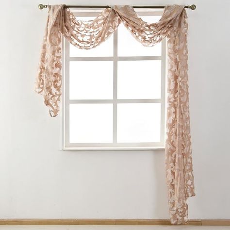 Wood valance