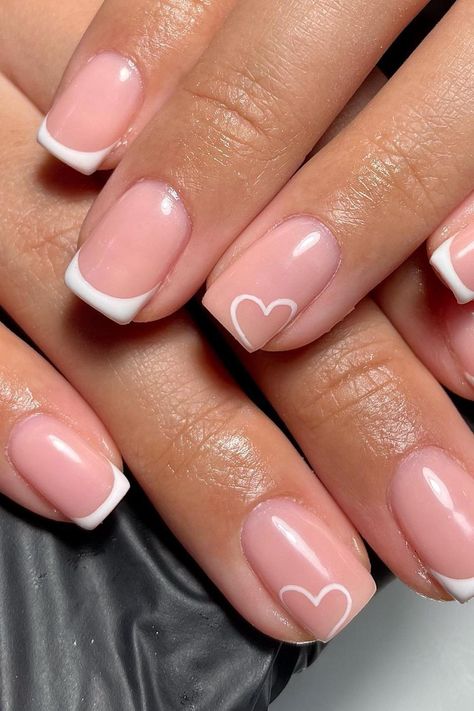 Short Almond Acrylic Nails Natural Pink, Simple Bridesmaid Nail Ideas, Super Short Simple Nails, Nail Ideas Not Acrylic For Kids, Graduation Nail Inspo Short, Cute Nails For Middle School, Nail Ideas For Kids Simple, Cute French Tips Short, Mani Ideas For Short Nails