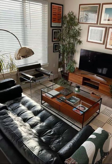 Guy Apartment Aesthetic, Manly Apartment Decor, Men’s Apartment Ideas Aesthetic, Male Apartment Decor Living Room, Brick Wall Design Ideas, Brick Wall Design, Masculine Living Rooms, Bedroom Wall Decor Ideas, Wall Design Ideas