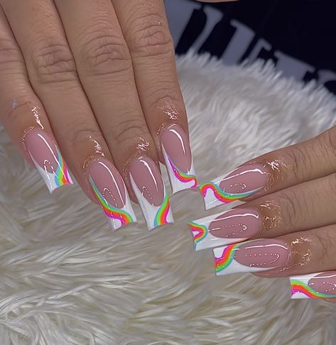 Pink Foil Nails, Acrylic Toe Nails, Romantic Nails, Diy Acrylic Nails, Ombre Acrylic Nails, Nails Design With Rhinestones, Colored Acrylic Nails, Glow Nails, French Acrylic Nails