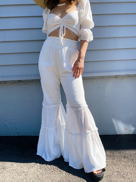 Baggy White Pants, Bellbottom Outfit, Pants Boho, Boho Pants, Flowy Pants, Bell Bottom Pants, Baggy Pant, Bell Bottom, Pant Set