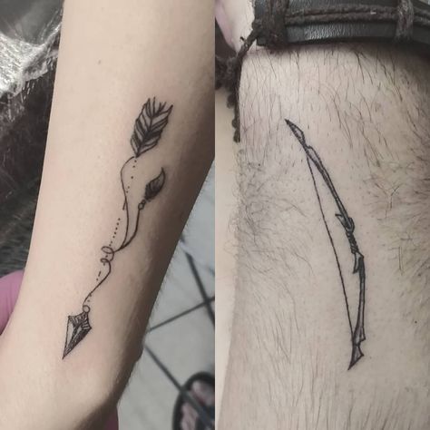 Arrow Tattoo On Finger, Arrow Tattoo Meaning, Bow Arrow Tattoos, Bow And Arrow Tattoo, Arrow Tattoo Finger, Tattoo On Finger, Married Couple Tattoos, Couple Tattoos Love, Tattoo For Boyfriend