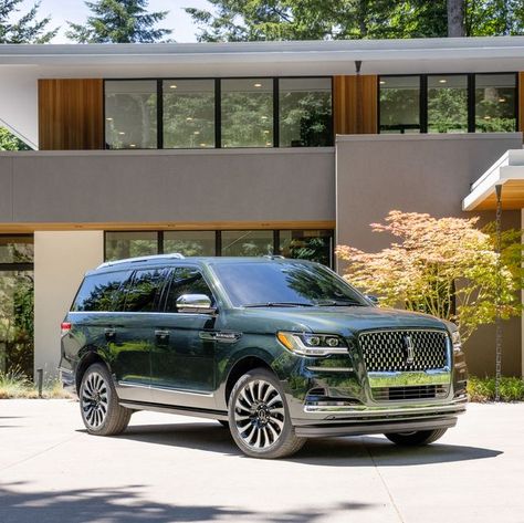 Lincoln Navigator 2022, 2022 Lincoln Navigator, Lincoln Navigator Black Label, Lincoln Motor Company, Lincoln Motor, Red Street, Digital Gauge, The Black Label, Lincoln Navigator