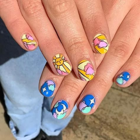 Spring Floral Nail Art, Sun Nails, Nail Design Glitter, Moon Nails, Inspired By, Cute Nail Art, Dream Nails, Funky Nails, Pretty Acrylic Nails