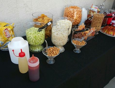 Antojotos Tostilocos Bar Mexican Fiesta, Diy Tostilocos Bar, Tostilocos Table Party Ideas, Tostiloco Bar, Tostilocos Bar, Mexican Snack Bar, Mexican Candy Bar, Mexican Themed Party, Mexican Bar