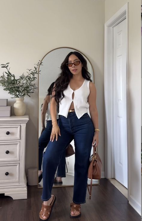 Birthday Dinner Casual Outfit, Casual Appropriate Outfits, Steak 48 Outfits, Chic Church Outfits Classy, Vegas Jeans Outfit Night Out, Shoulder Less Top Outfit, Sophisticated Birthday Outfits, Baddie Latina Outfits Summer, Latin Inspired Outfit